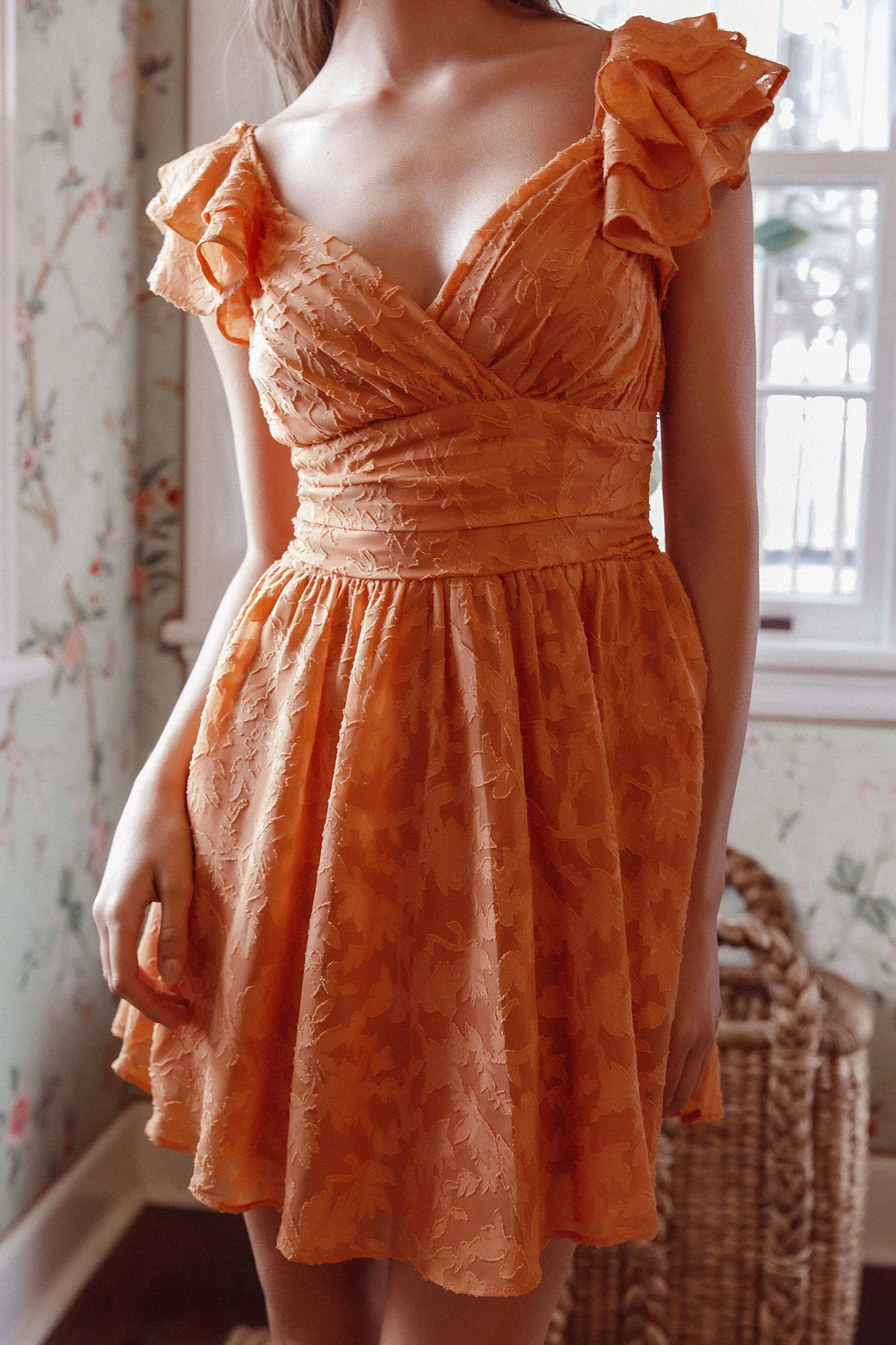 Lola Ruffle Shoulder Ruched Dress Textured Orange - Image 4