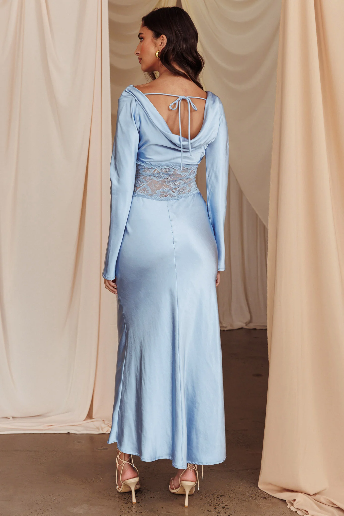 Loveland Lace Insert Cowl Back Dress Blue - Image 2