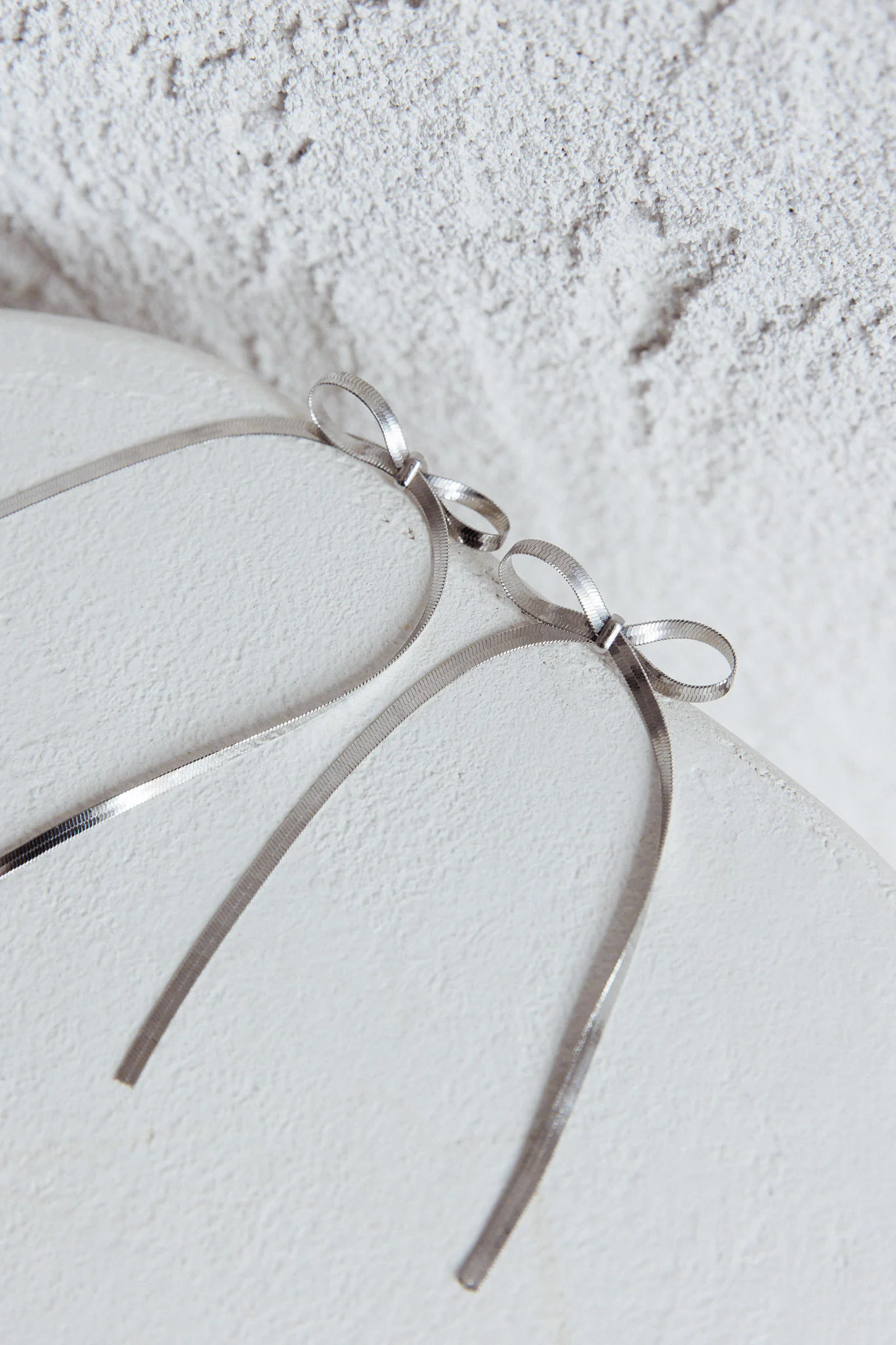 Macy Herringbone Bow Earrings Silver - Image 3