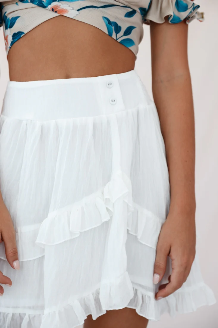 Mara Elasticated Waist Asymmetric Hem Skirt White - Image 4