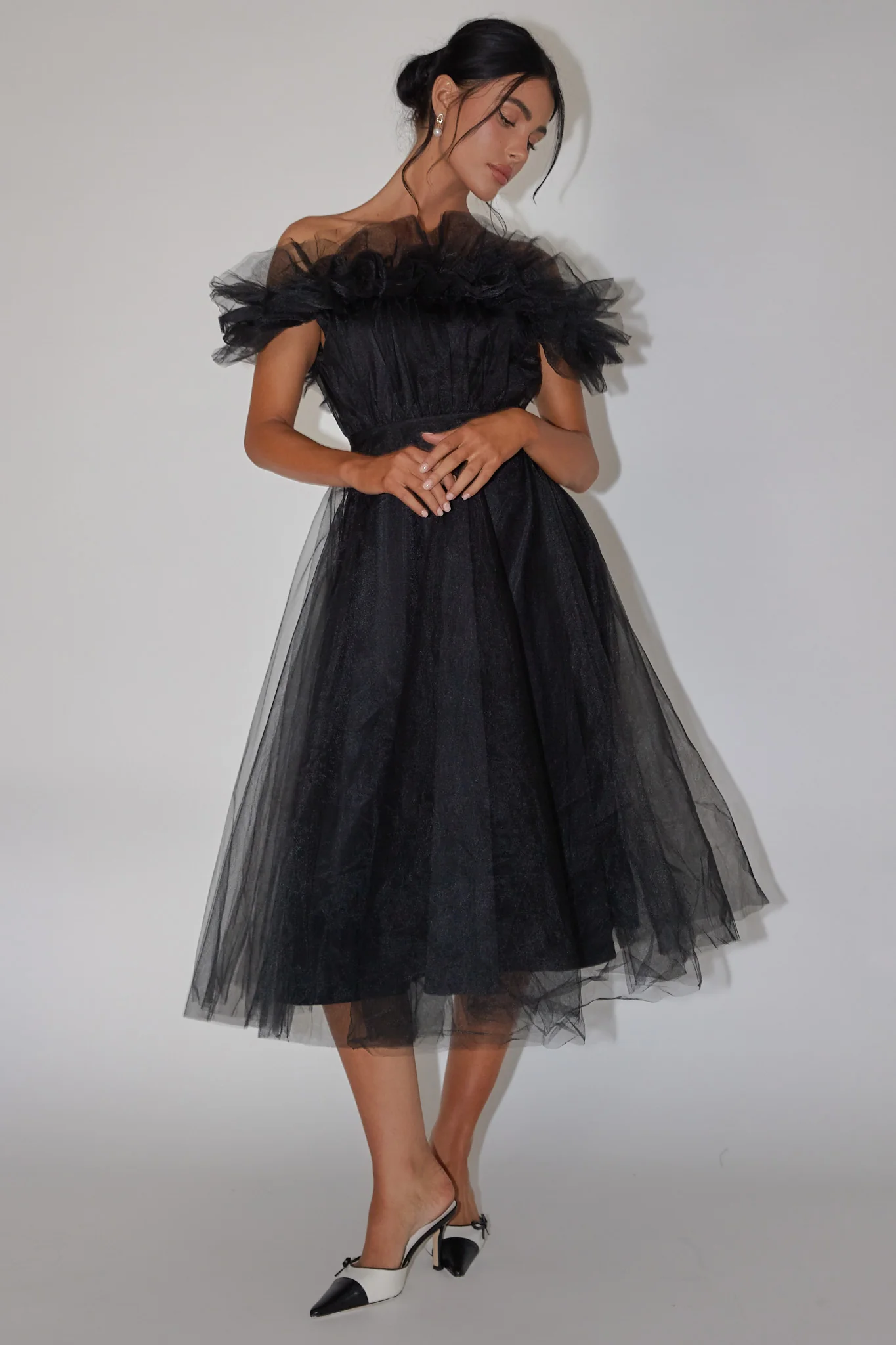May Rose Off-Shoulder Tulle Midi Dress Black - Image 5