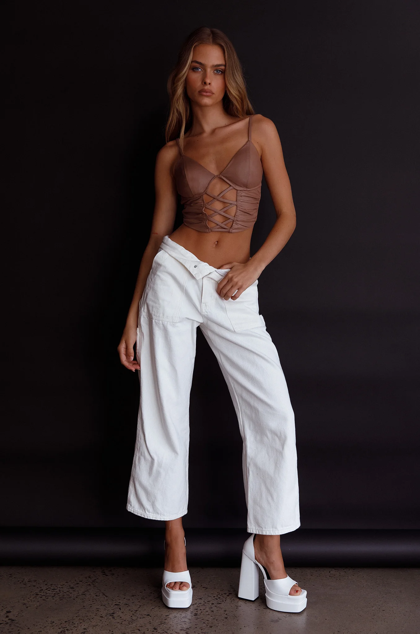 Miette Criss-Cross Crop Top Camel - Image 7