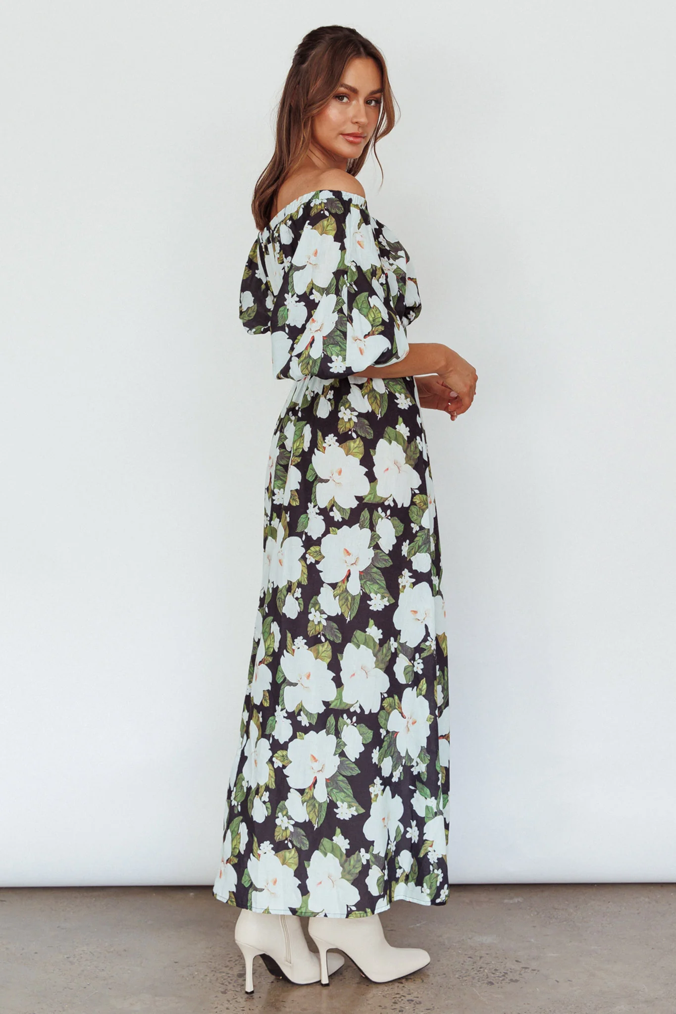 Momentum Off Shoulder Maxi Dress Floral Black - Image 2