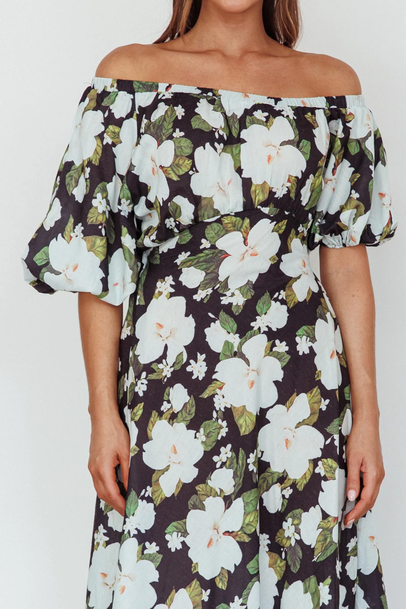 Momentum Off Shoulder Maxi Dress Floral Black - Image 4