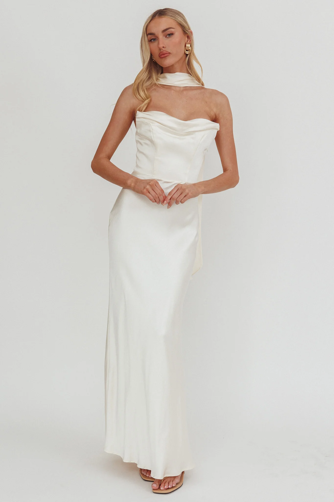 Navi Strapless Laced Back Maxi Dress Oyster - Image 5