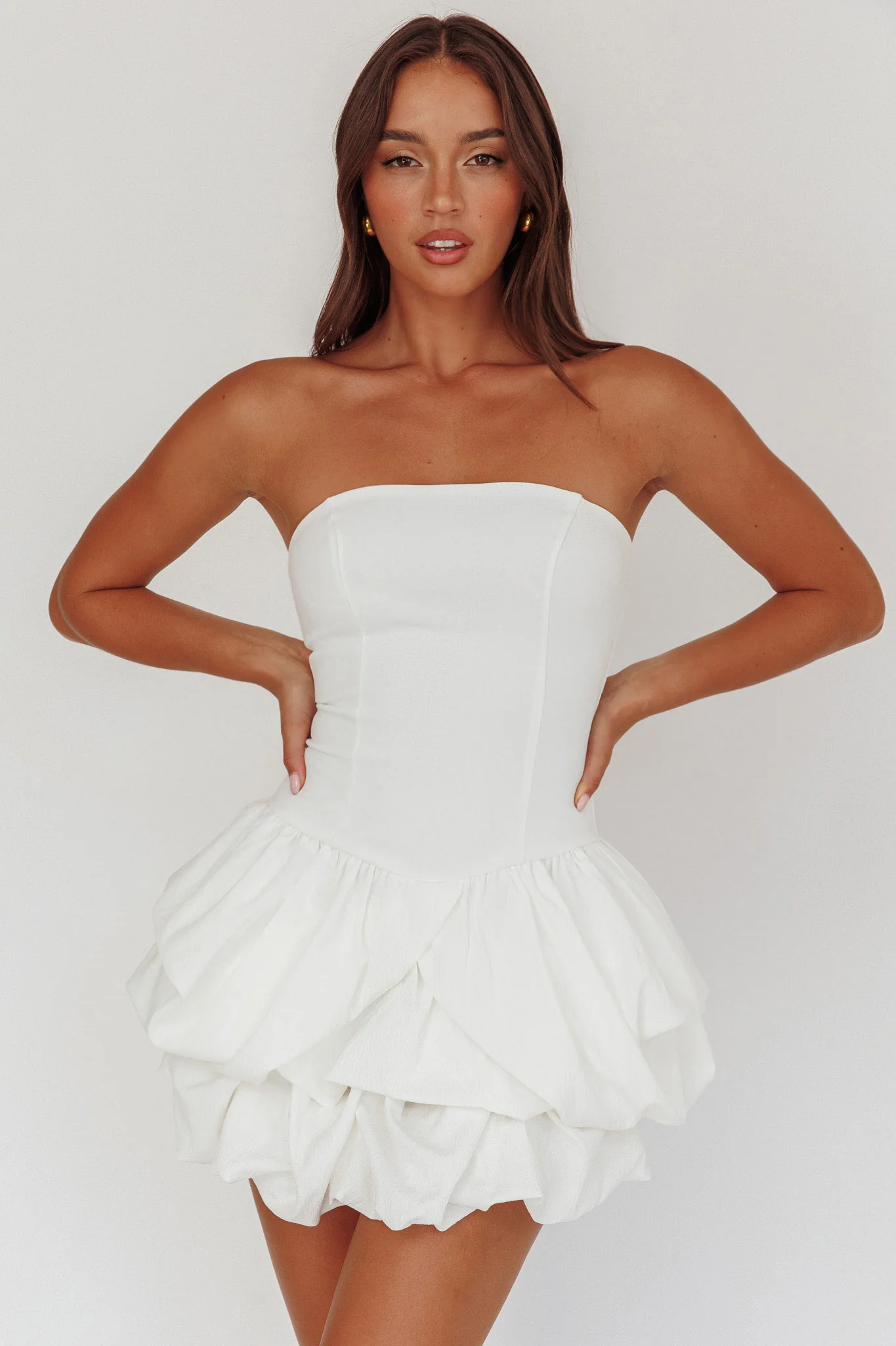 Nefiti Strapless Layered Bubble Hem Dress White - Image 5