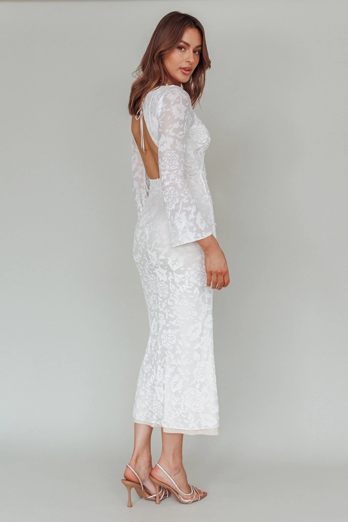 Novalie Long Sleeve Velvet Print Midi Dress White - Image 2