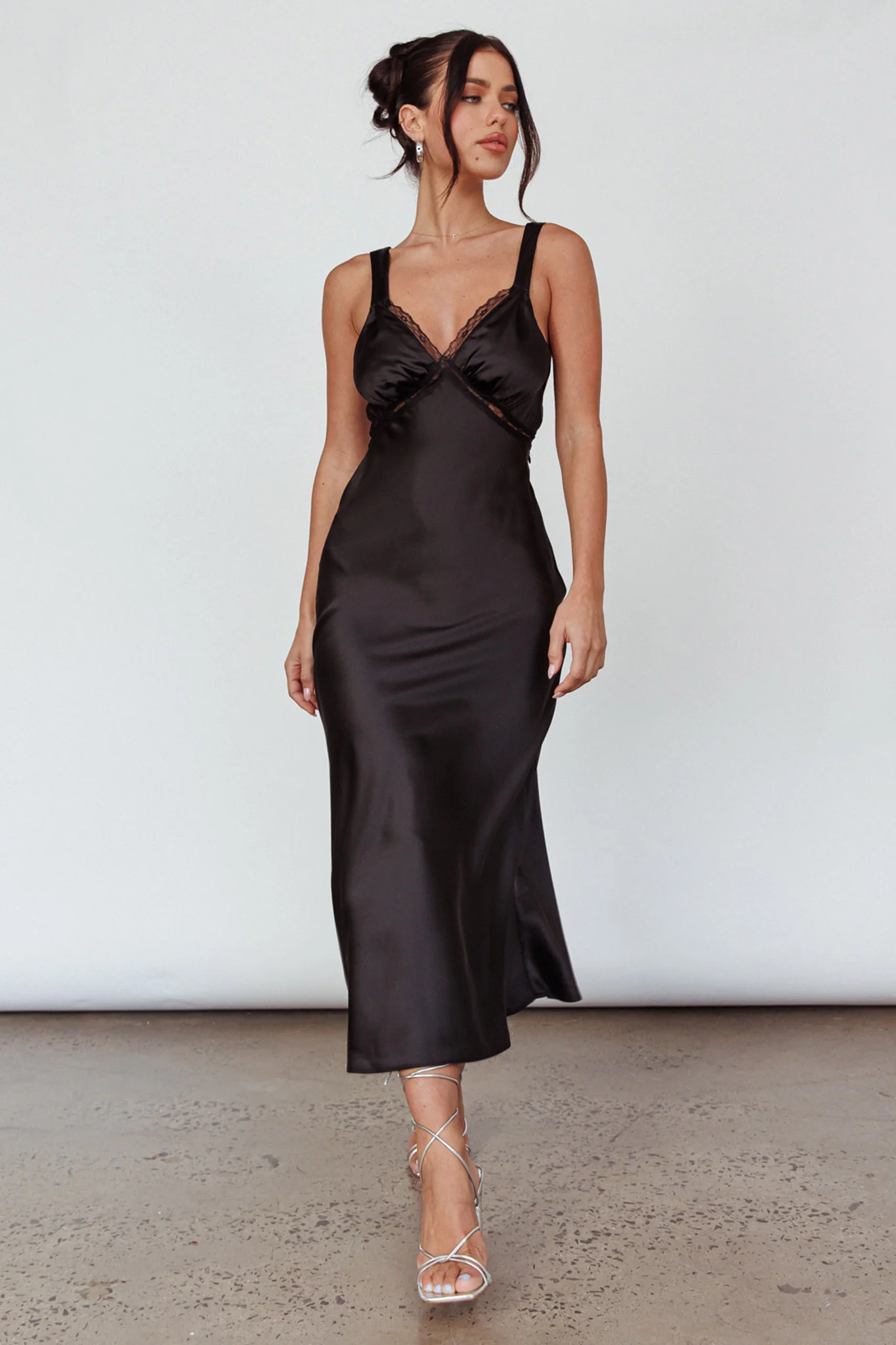 Nyah Lace Trim Midi Dress Black - Image 3