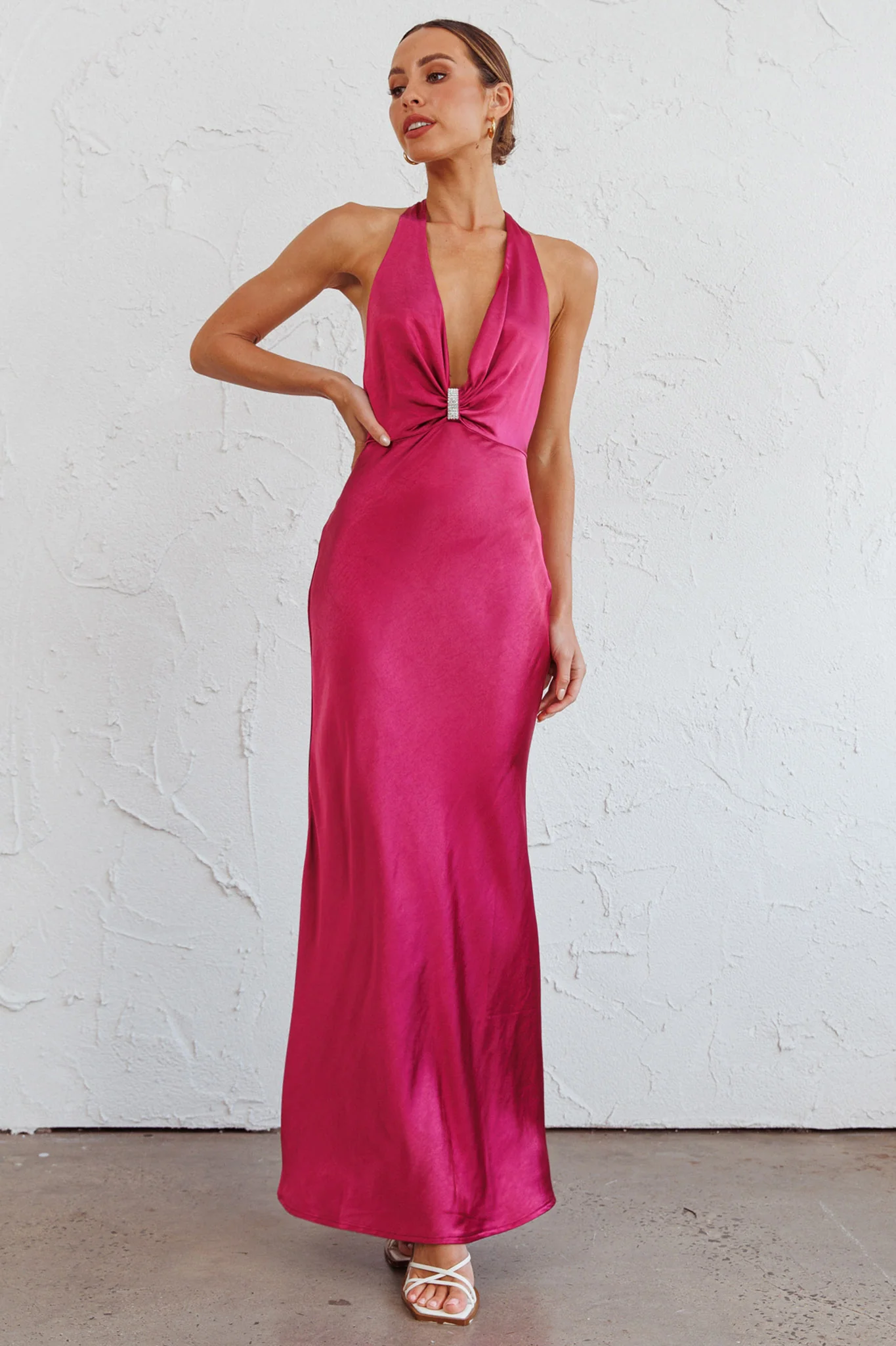 Oasis Diamante Halterneck Maxi Dress Fuchsia - Image 3