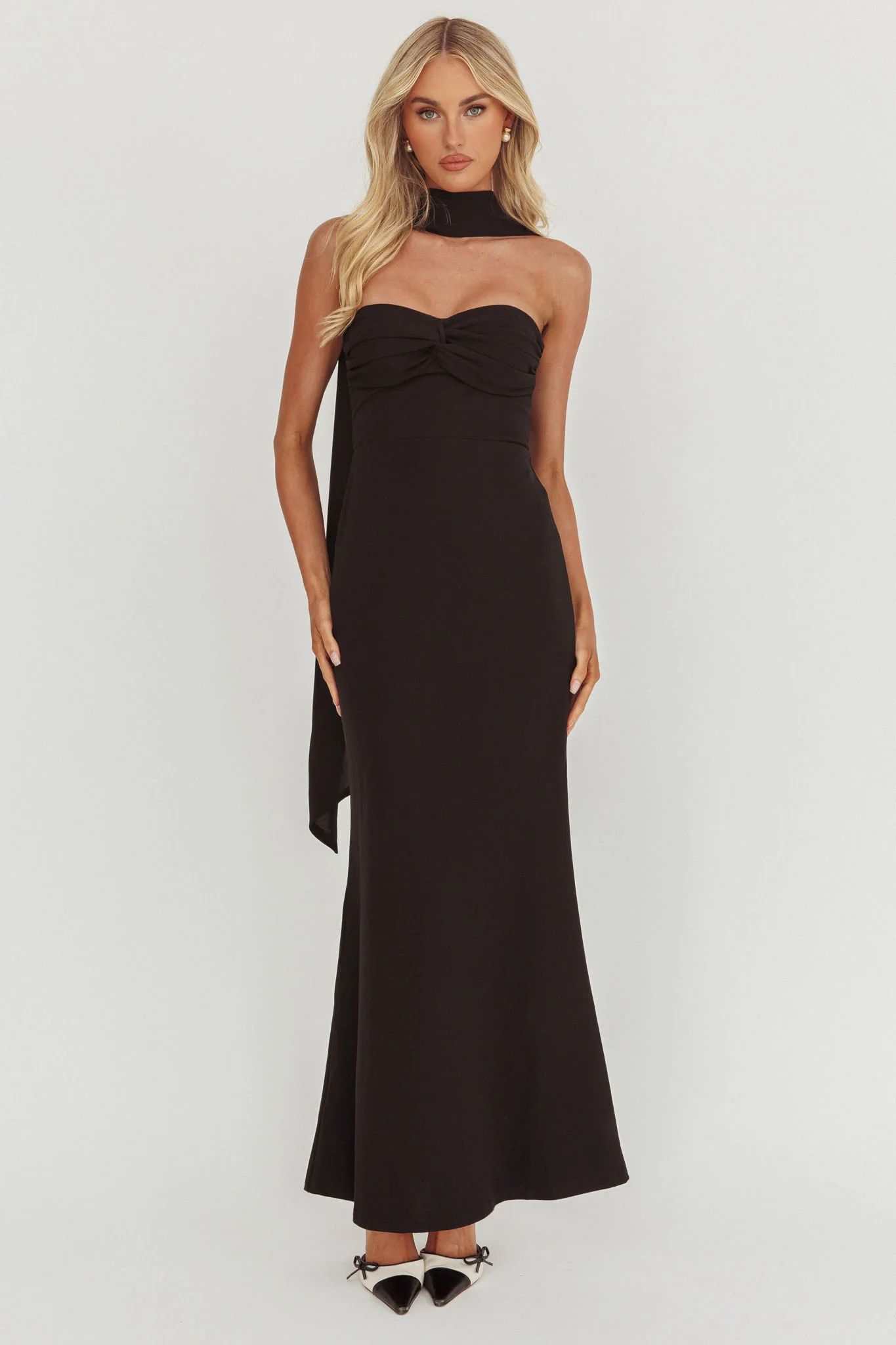 Of The Night Twist Bust Maxi Dress Black - Image 5