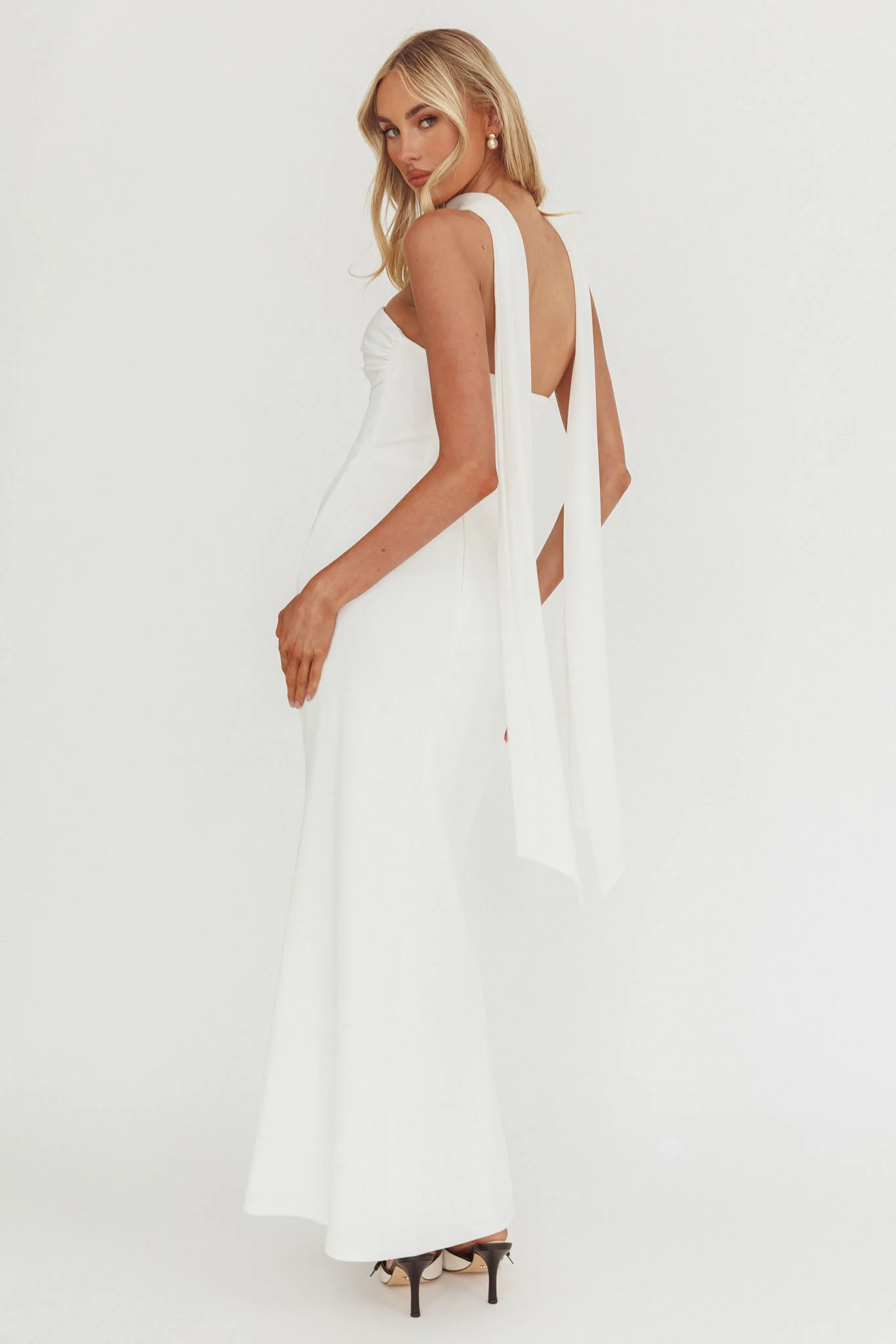 Of The Night Twist Bust Maxi Dress White - Image 2