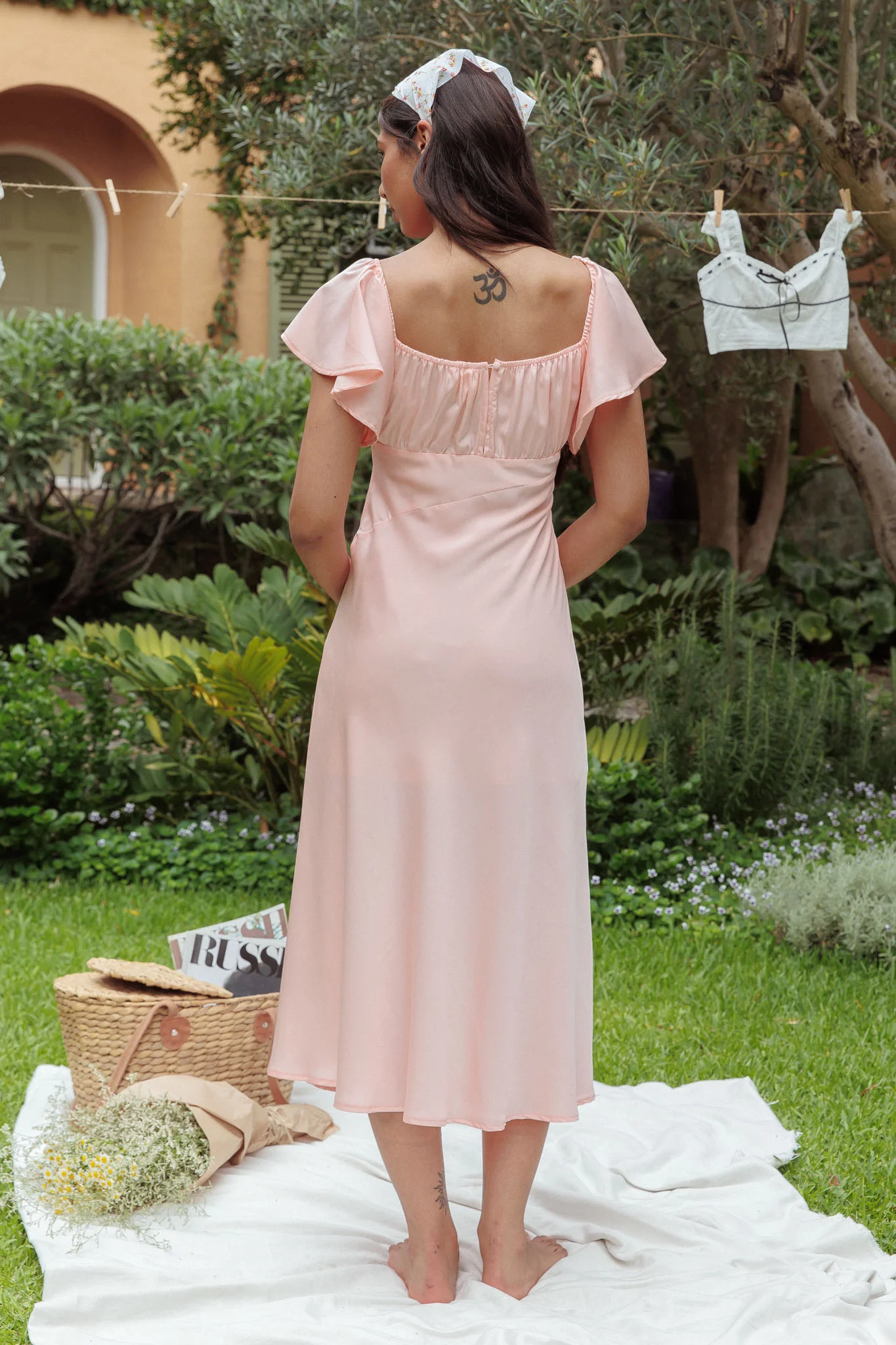Park Avenue Flutter Sleeve Side Split Midi Dress Blush - Image 7