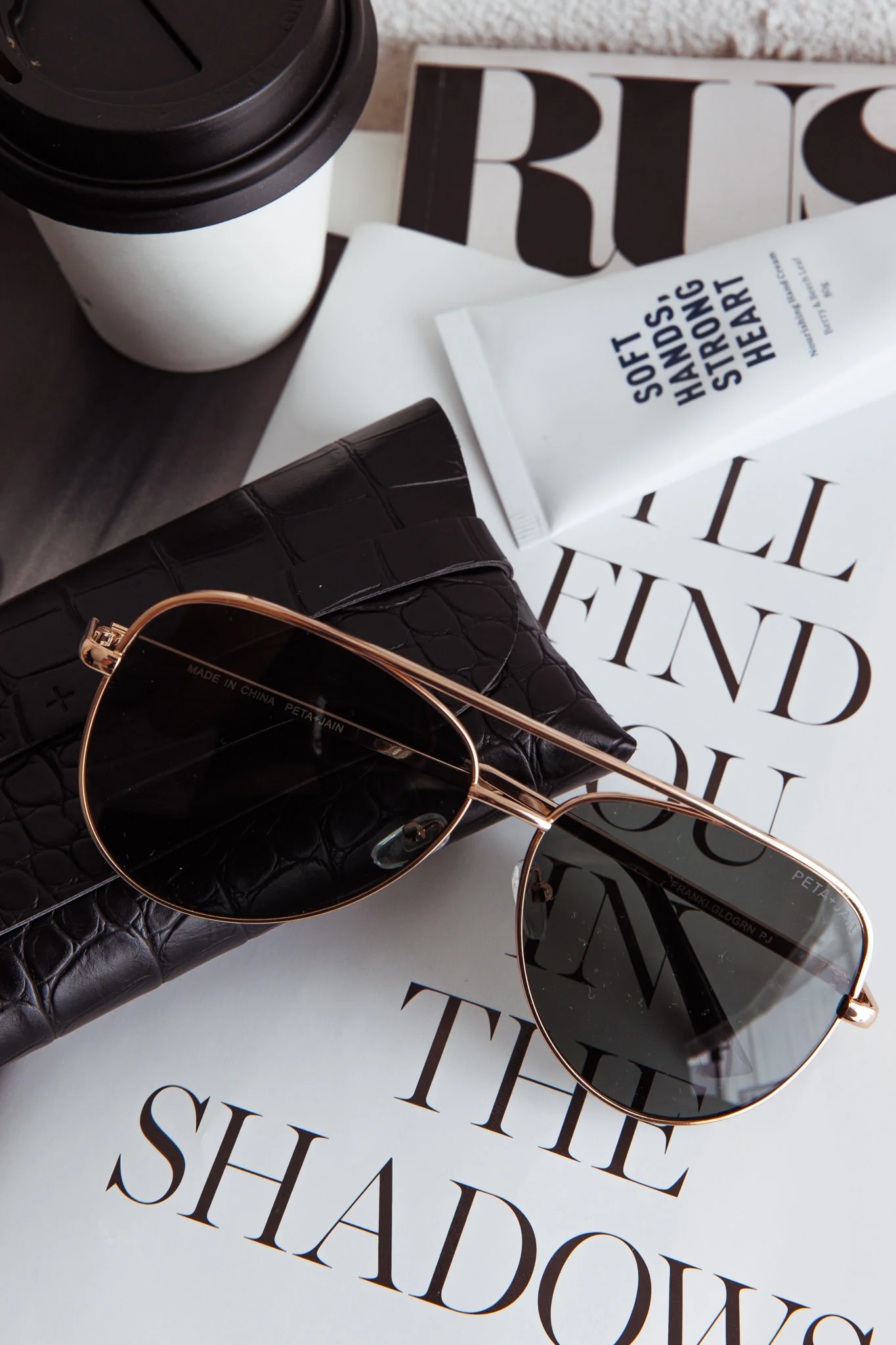 Peta And Jain Franki Sunglasses Gold - Image 3