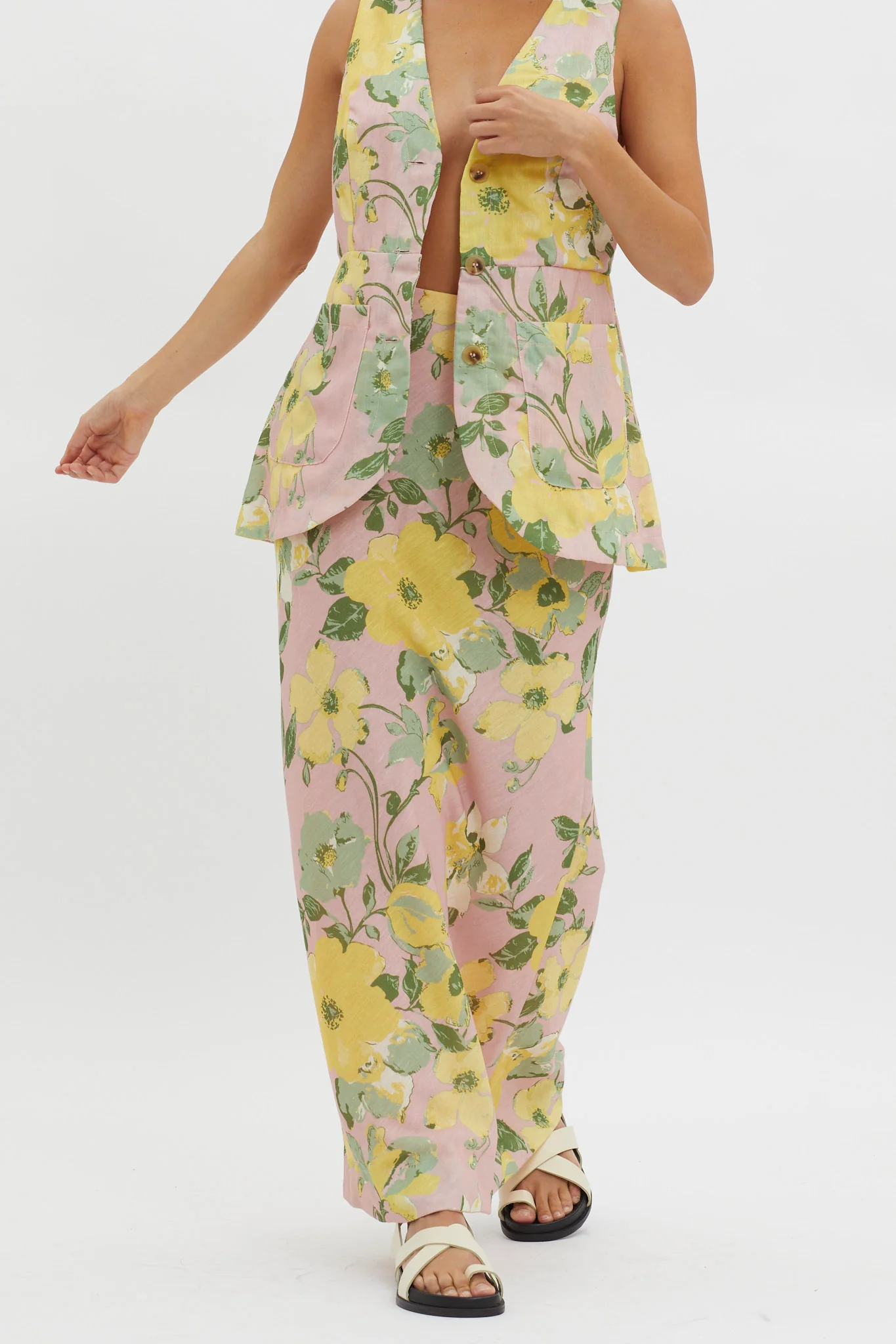 Philomena Midi Skirt Floral Blush - Image 3