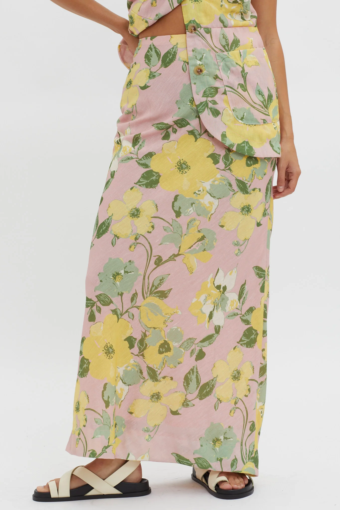 Philomena Midi Skirt Floral Blush - Image 4