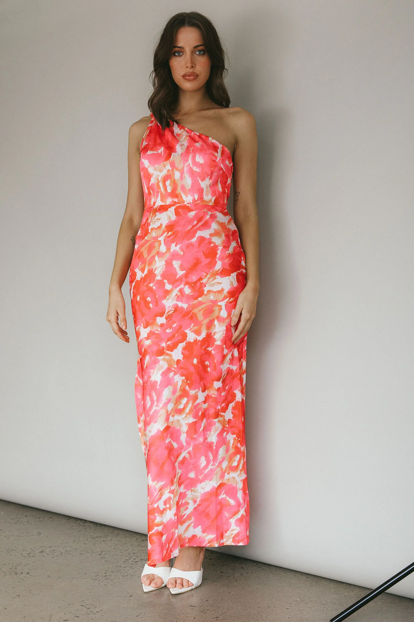 Portland One-Shoulder Maxi Dress Floral Pink - Image 2