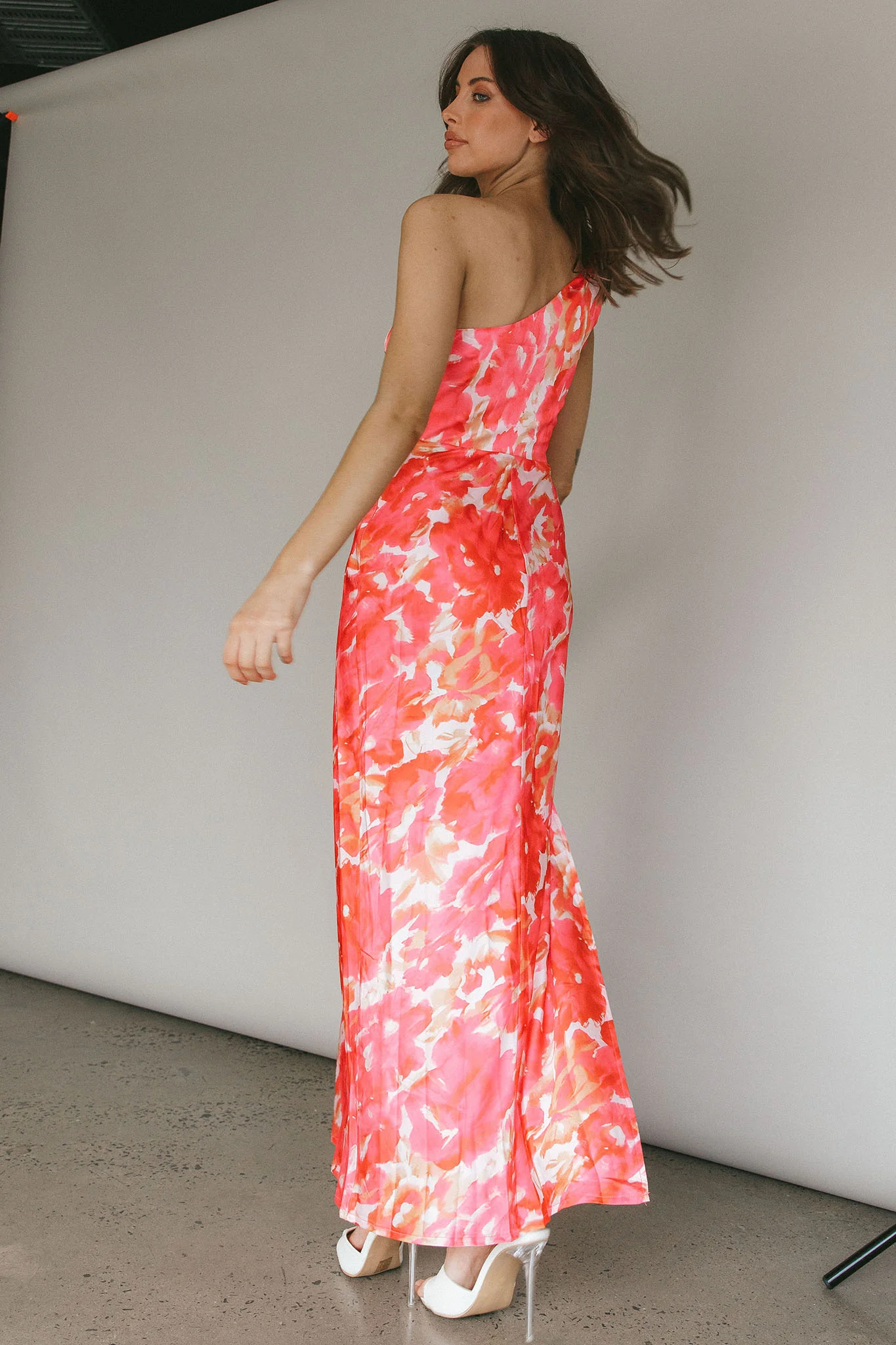 Portland One-Shoulder Maxi Dress Floral Pink - Image 3