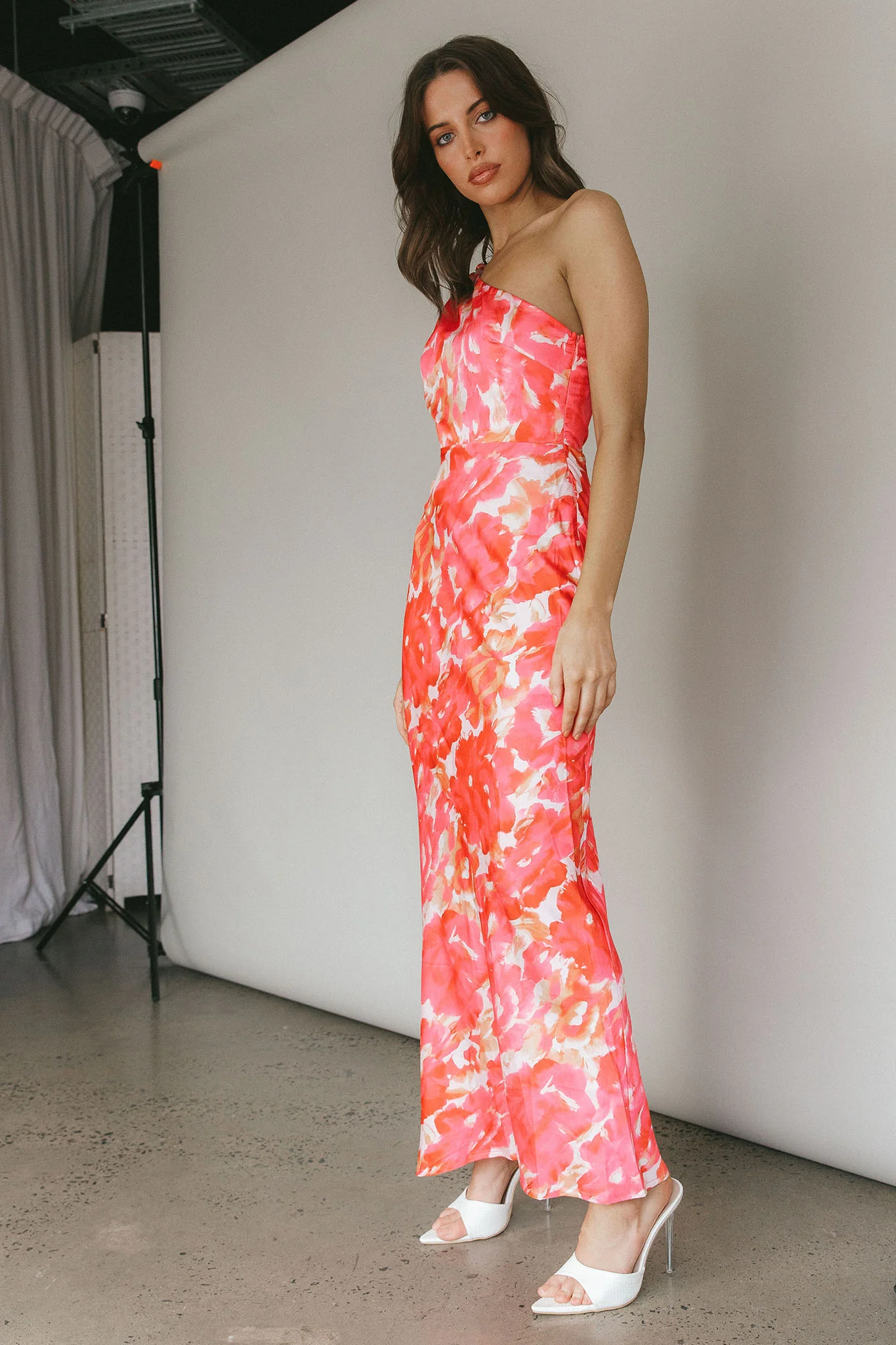 Portland One-Shoulder Maxi Dress Floral Pink - Image 6