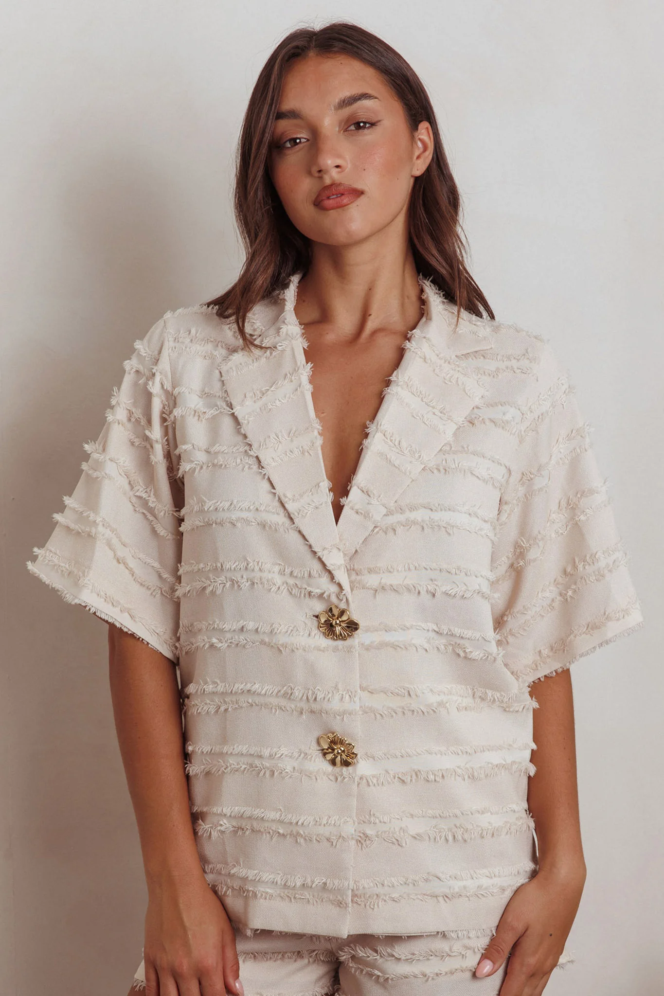 Reed Raw Edge Trim Collared Top Cream