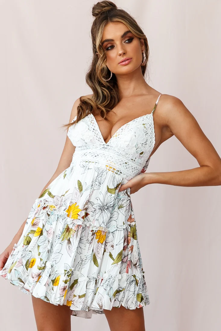 Sanctuary Applique Bust Tie-Knot Back Dress Floral Print White - Image 5