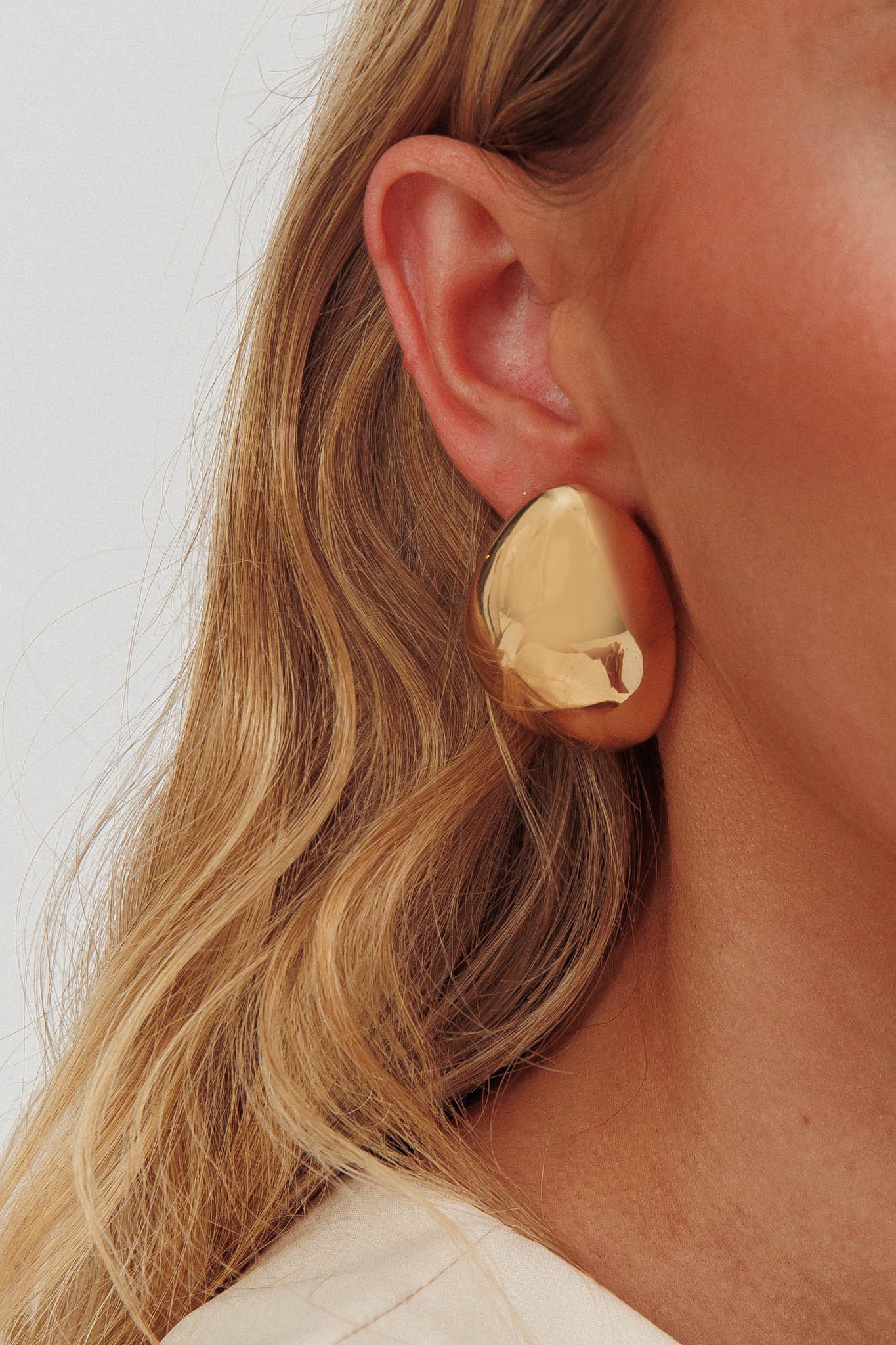 Sassie Irregular Pebble Earrings Gold - Image 3
