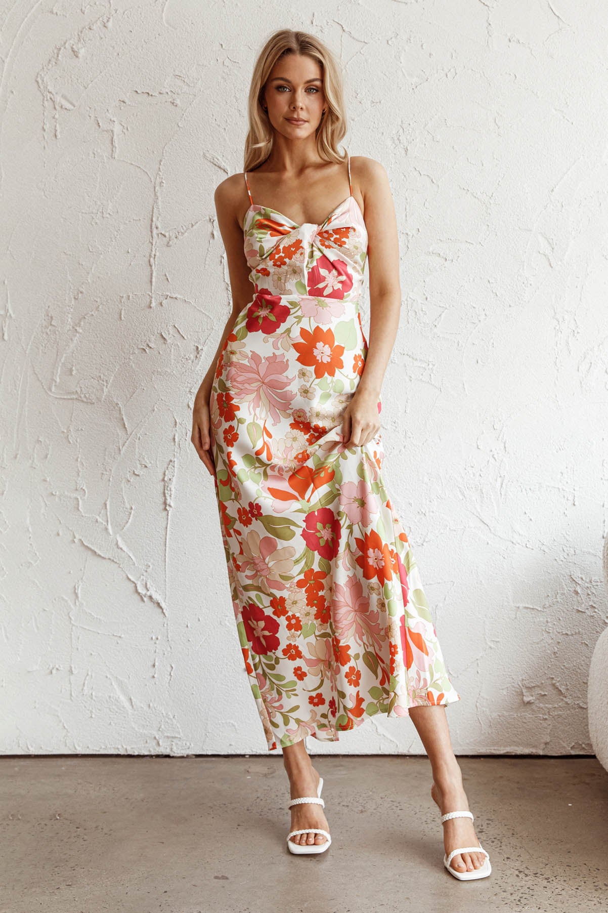 Sea Change Twist Bust Midi Dress Floral White - Image 5