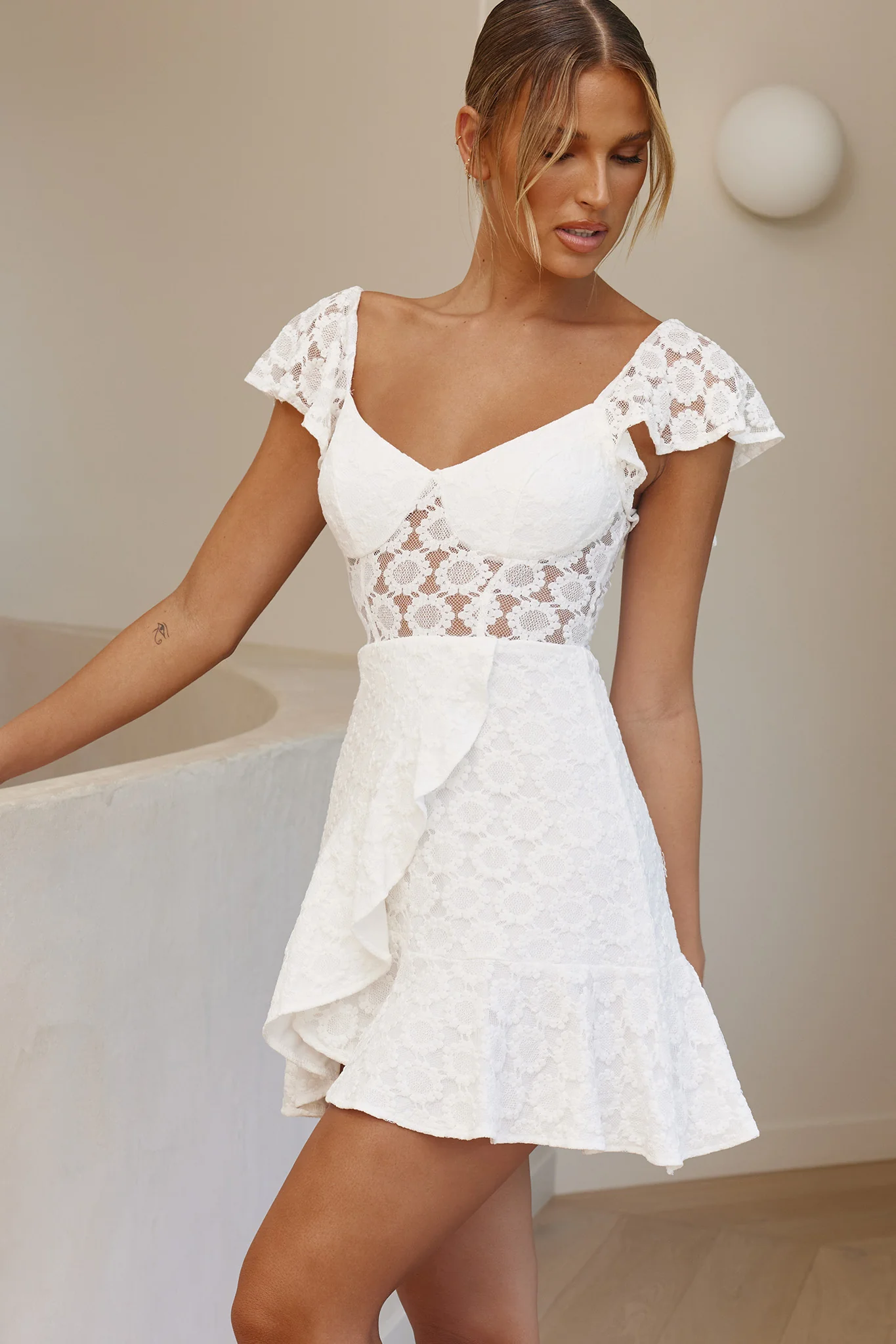 Secret Crush Flutter Sleeve Floral Lace Ruffle Hem Dress White - Image 2