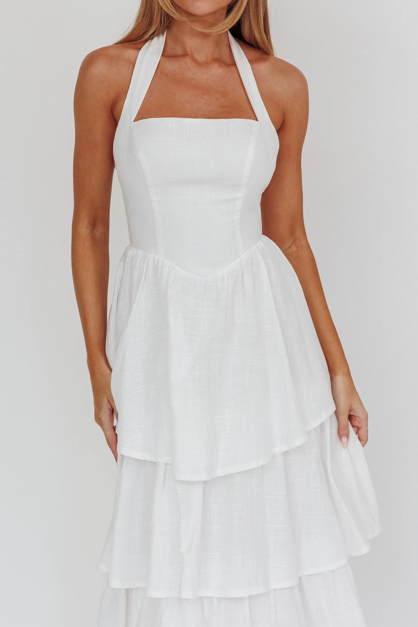 Shaya Tiered Ruffle Maxi Dress White - Image 3