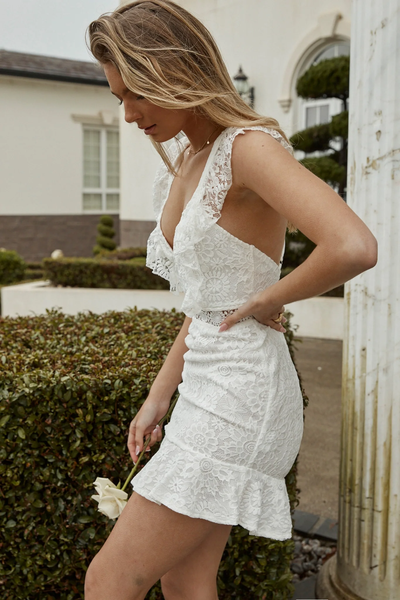 Short Story Ruffle Strap Criss-Cross Back Dress Floral Lace White - Image 14