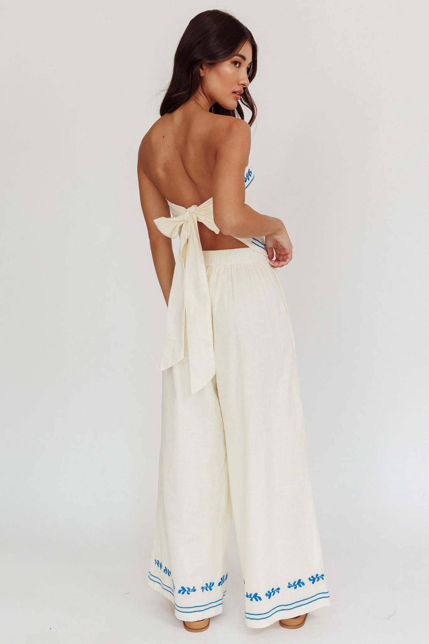 Sought After Wide-Leg Pocket Pants Oat - Image 3