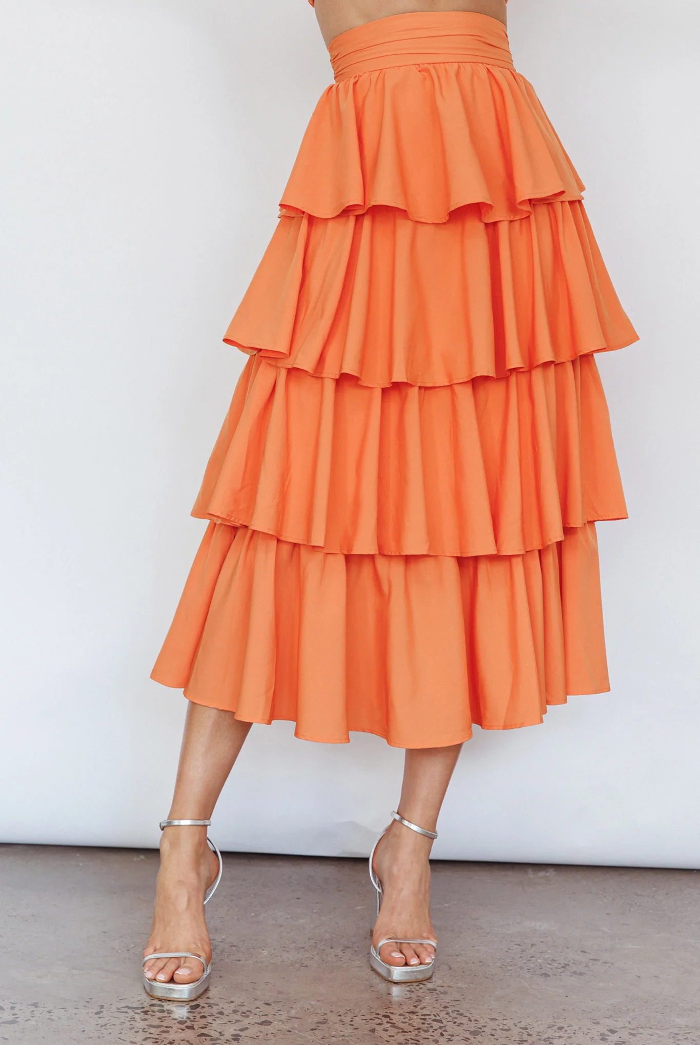 Suenito Tiered Frill Maxi Skirt Orange - Image 4