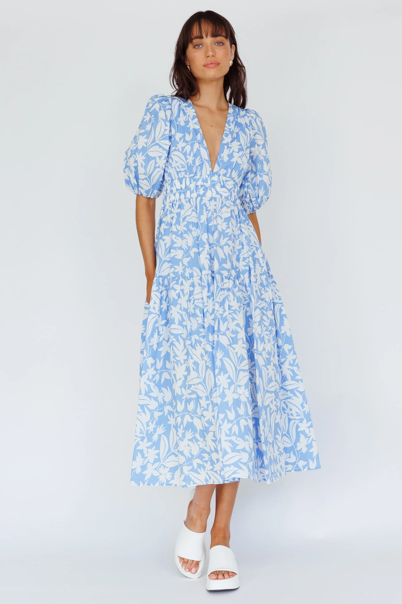 Summer Land V-Neckline Midi Dress Floral Blue - Image 5