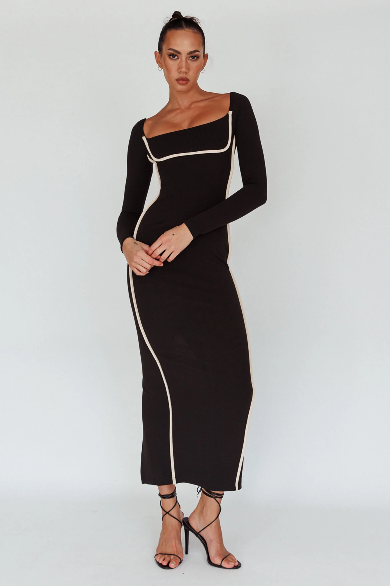 Sunny Coast Long Sleeve Piping Maxi Dress Black - Image 5