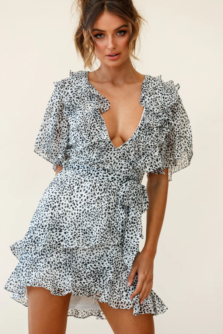 Sweet Talk Short Sleeve Ruffle Detail Dress Speckle Print White - Image 5