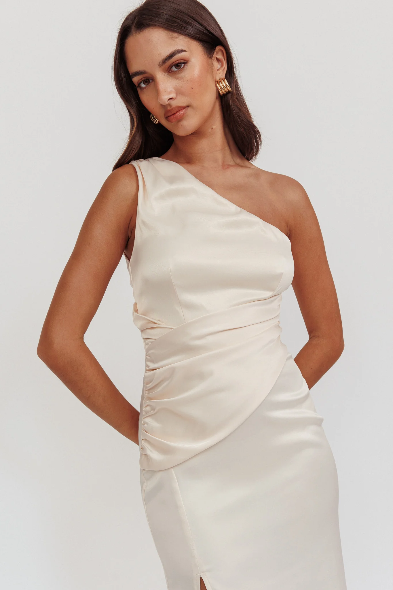 Taniesha One-Shoulder Gathered Maxi Dress Champagne - Image 5