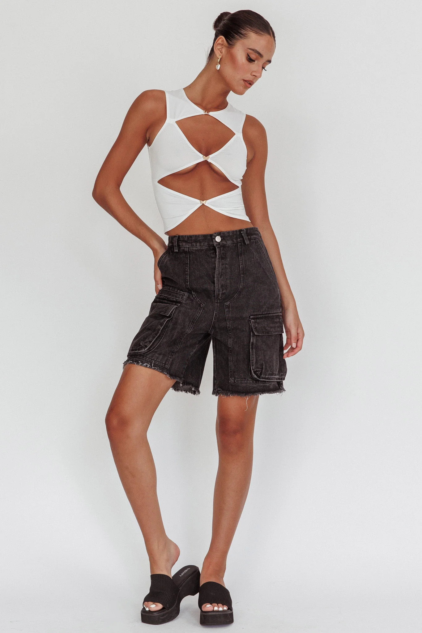 Tardy Cargo Short Jorts Black - Image 5