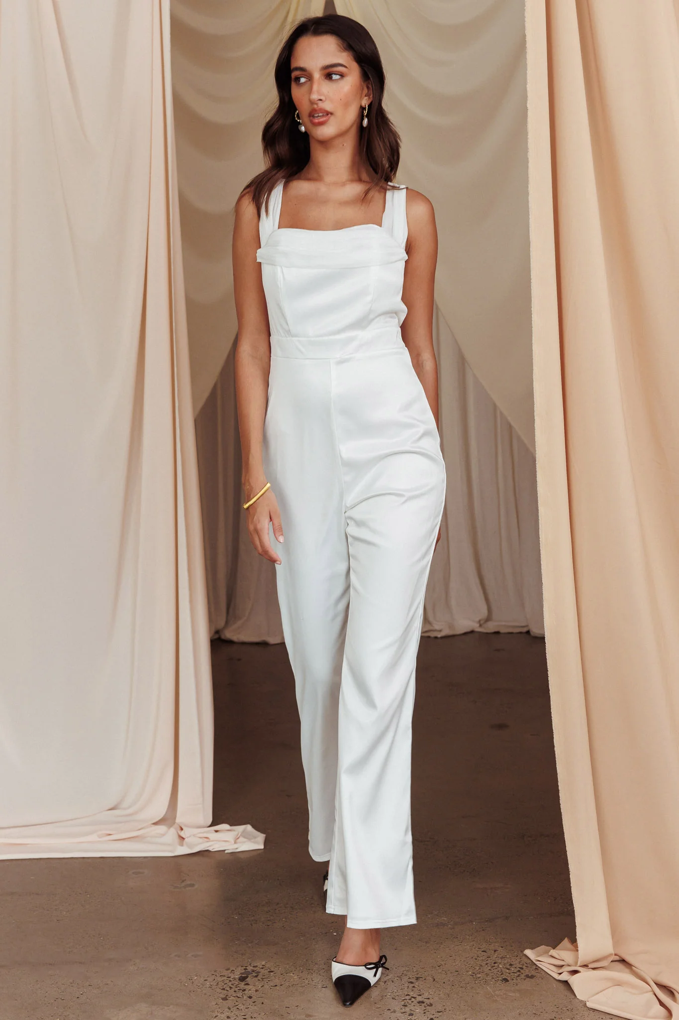 Tarlena Chiffon Neckline Jumpsuit Off-White - Image 3