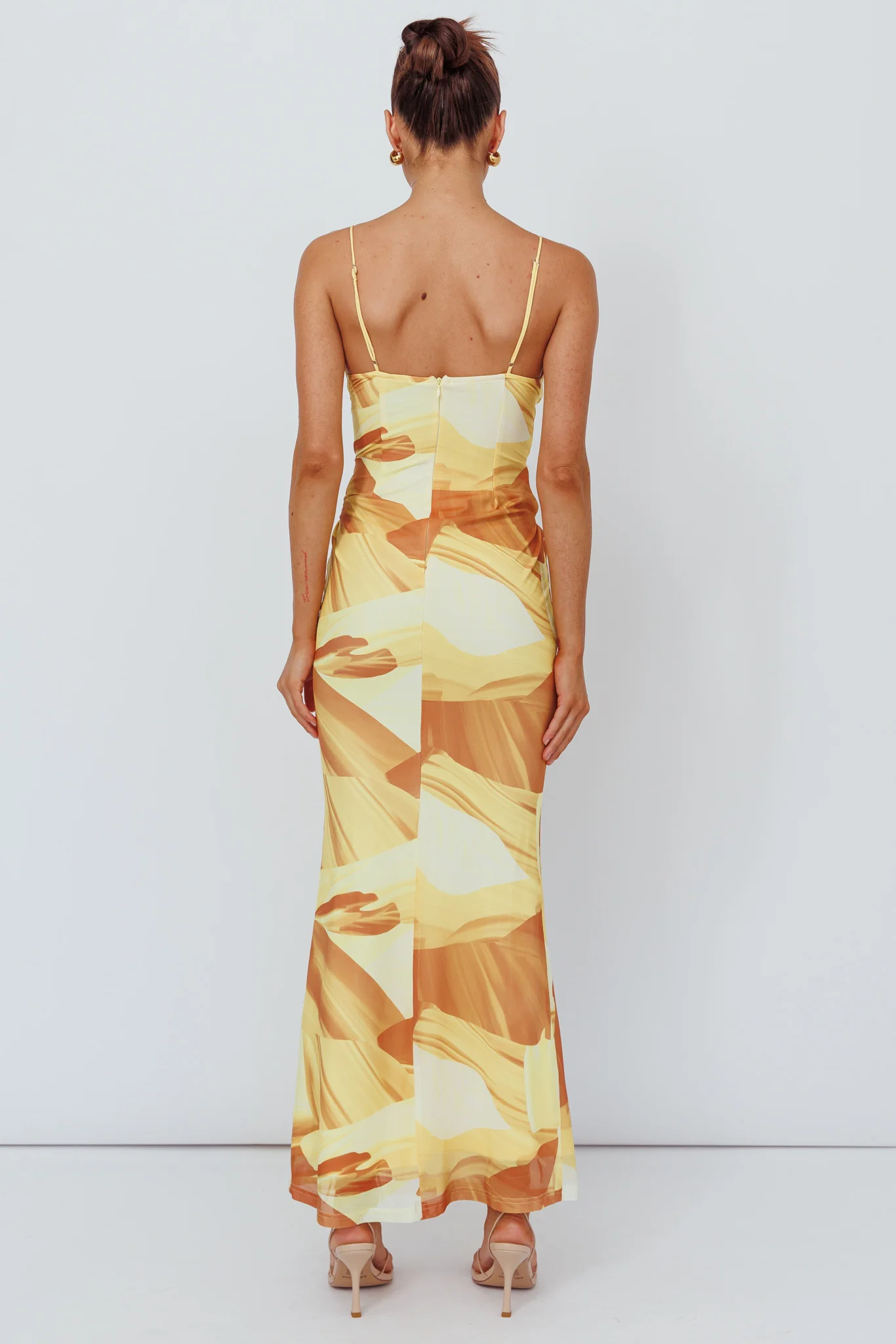 Teava Laced Waist Maxi Dress Abstract Yellow - Image 2