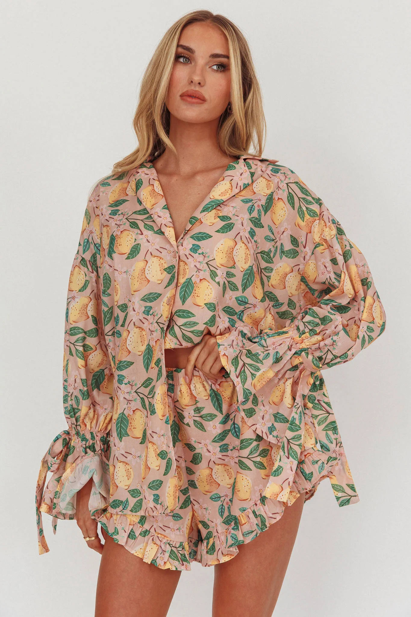 Telling Secrets Frill Trim Shorts Lemon - Image 5