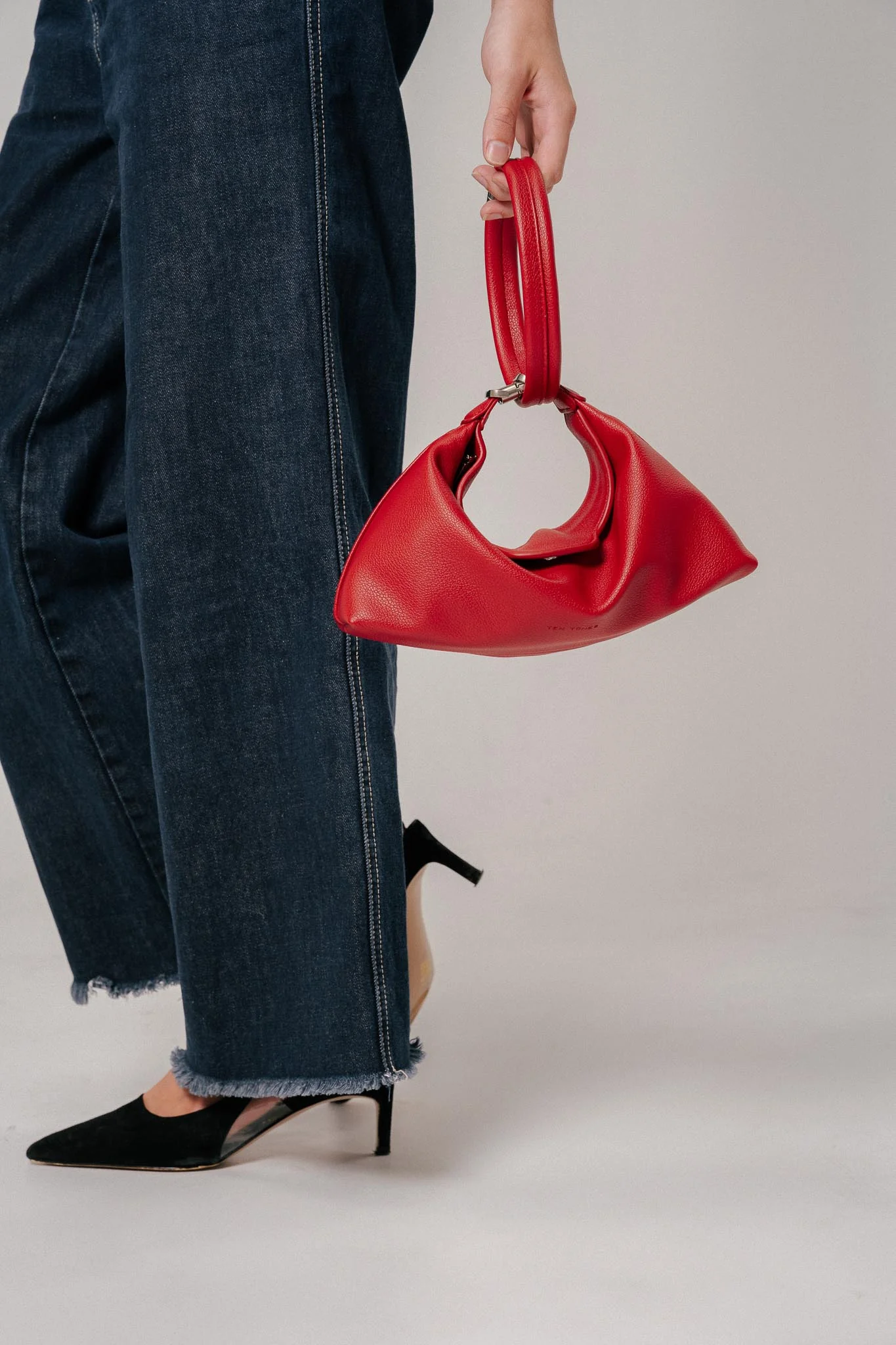 TEN TONES Aurelia Hobo Bag Red - Image 2