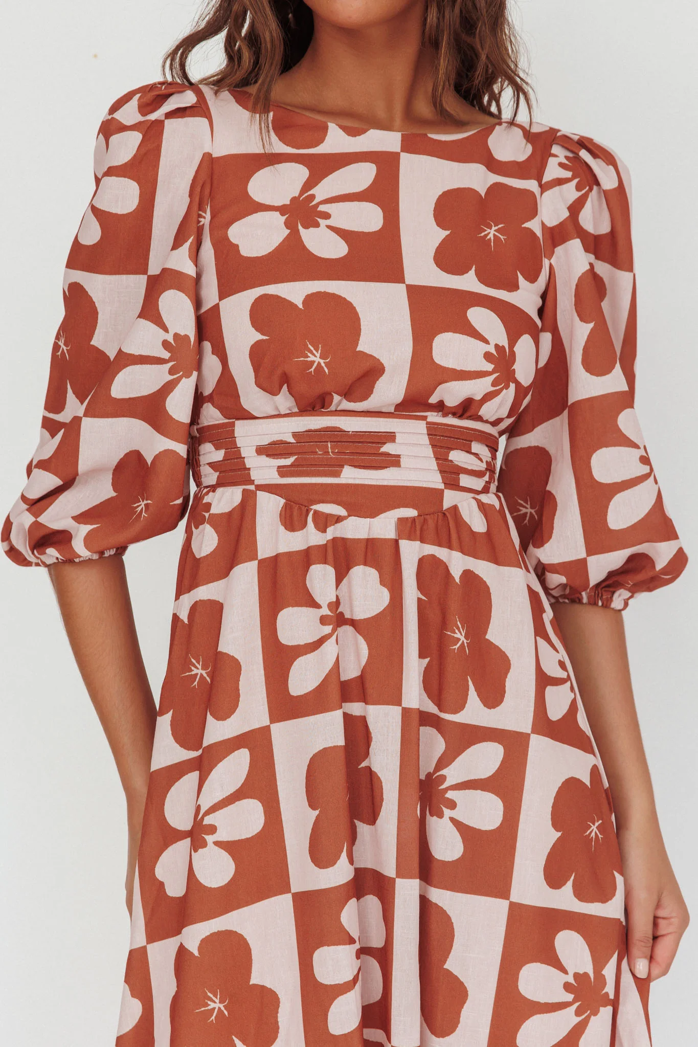 Transcendent Puff Sleeves Maxi Dress Floral Mocha - Image 3
