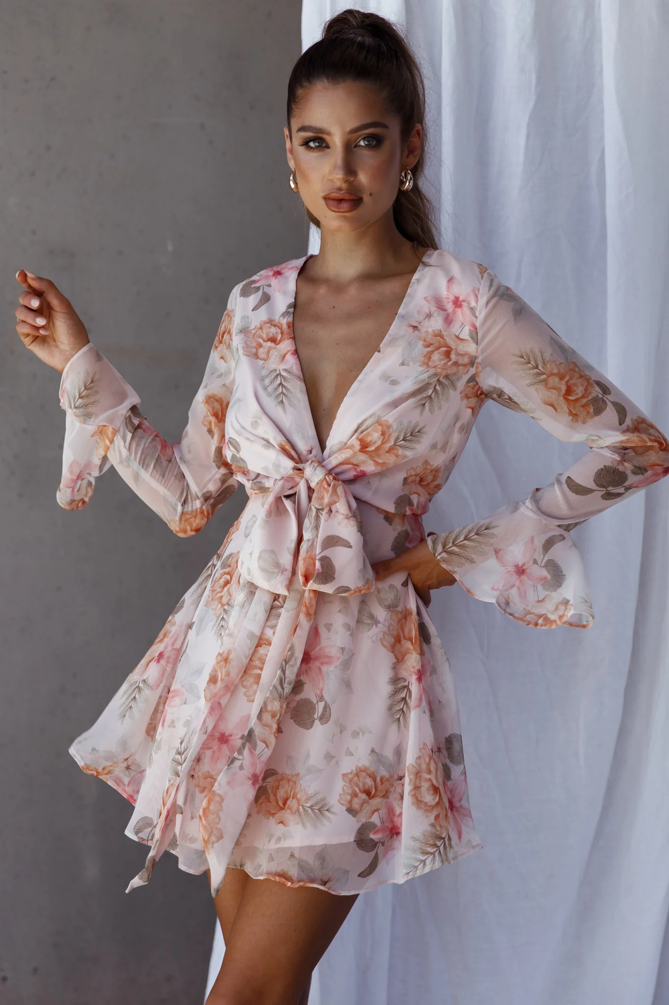 Unconditional Tied Front Dress Floral Blush - Image 8