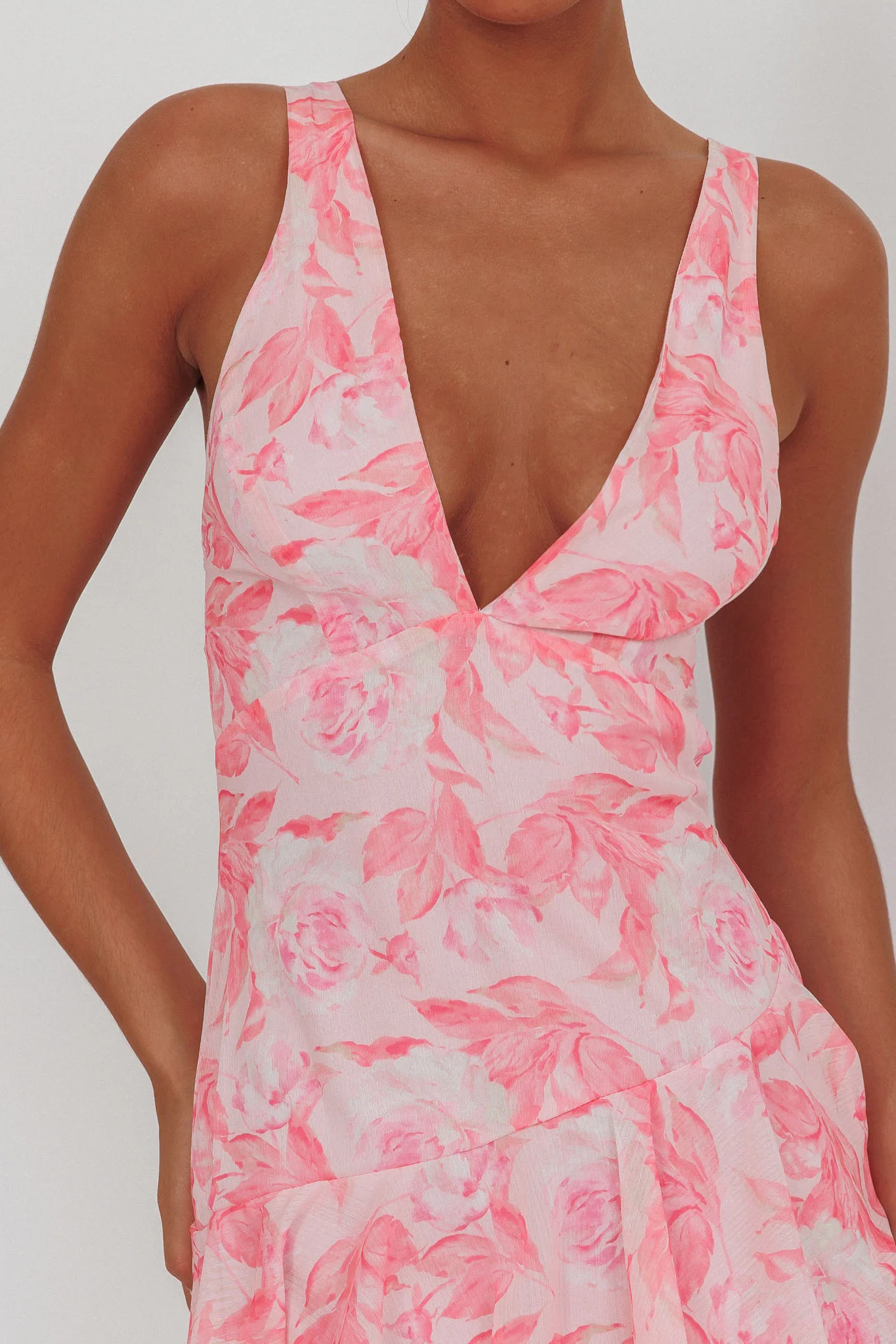 Veda Strappy Back Maxi Dress Floral Pink - Image 4