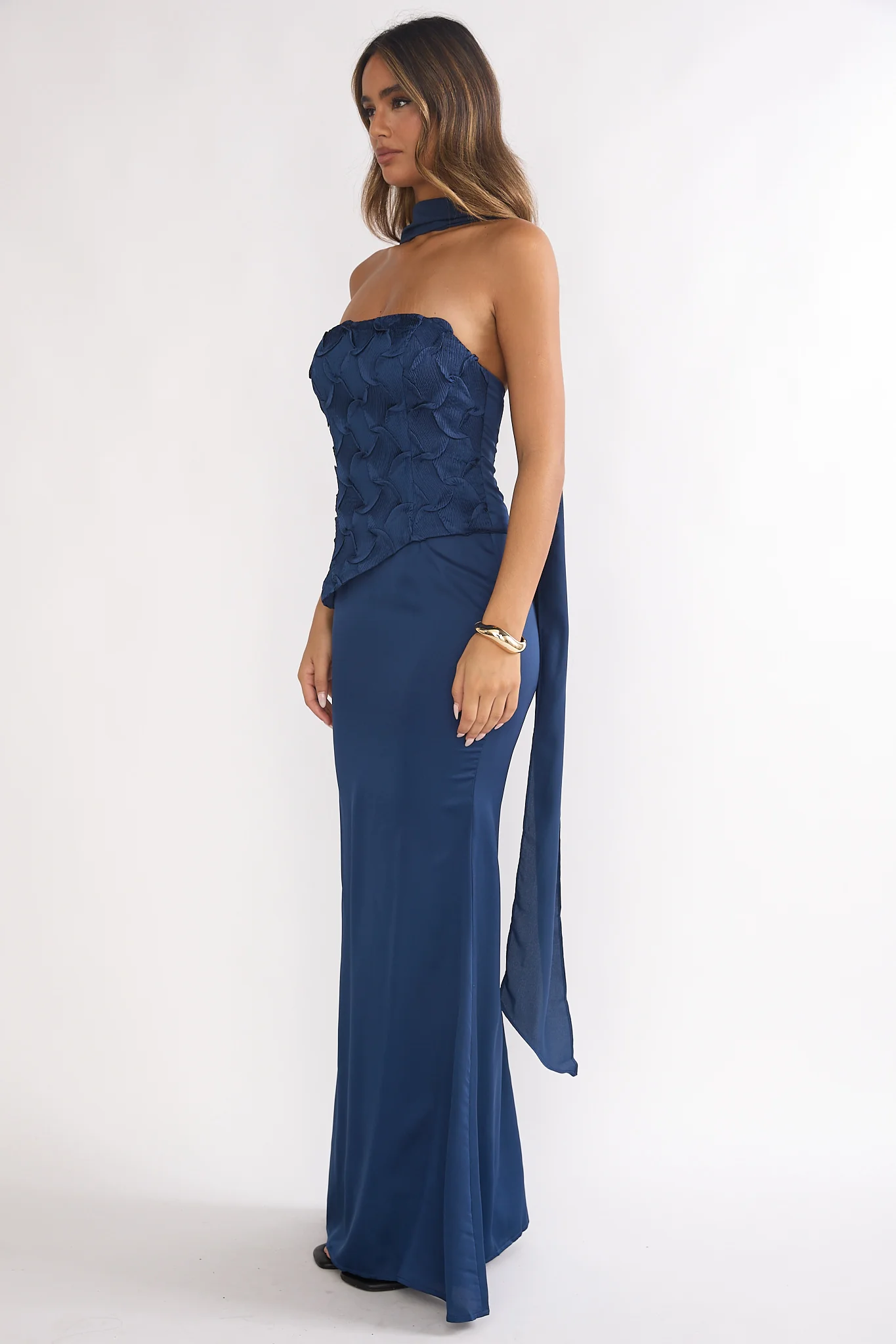Veradis Strapless Scarf Maxi Dress Navy - Image 2