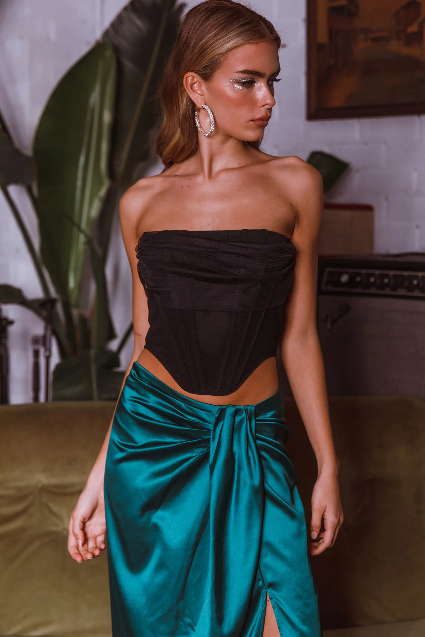 Vixen Corset Top Black - Image 5