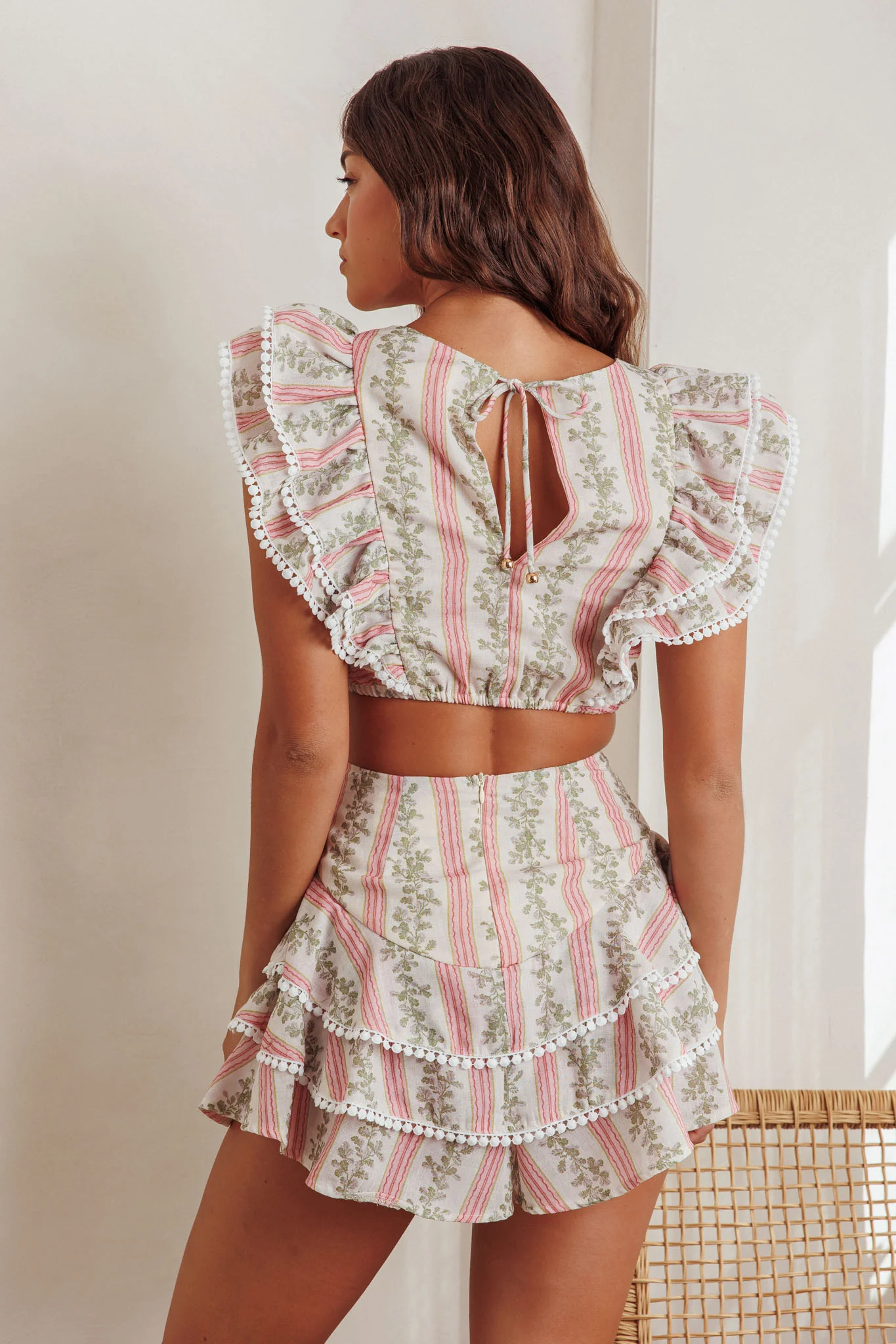 Wild And Free Tiered Ruffle Skorts Floral Natural - Image 3