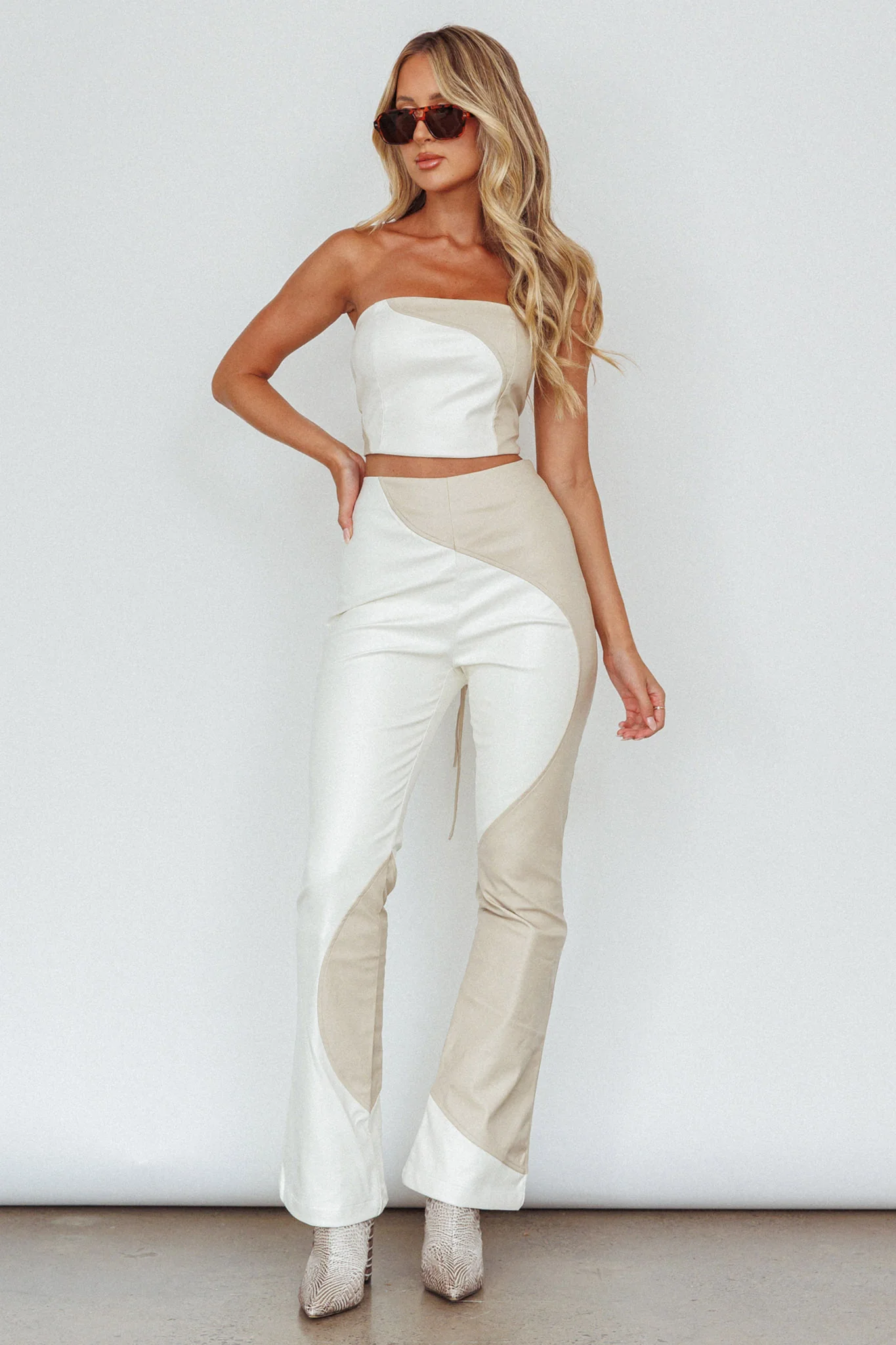 Zehra Lace-Up Crop Top Ivory - Image 3